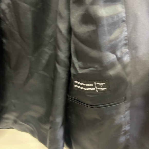 NWT MEN MANTLES BLAZER IN BLACK THREE BUTTONS LINED PURE WOOL size 38s - Picture 7 of 10